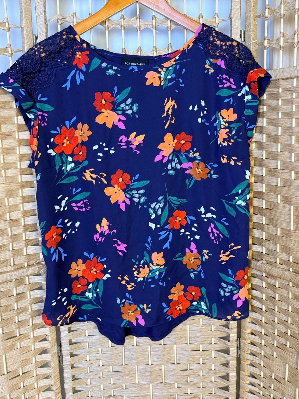 Fortune + Ivy Navy Floral Lace Shoulder Blouse Size Medium